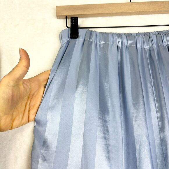 Free People Intimately Pajama Party Sleep Set Size Medium Hazy Blue Stripe Satin - Picture 6 of 9